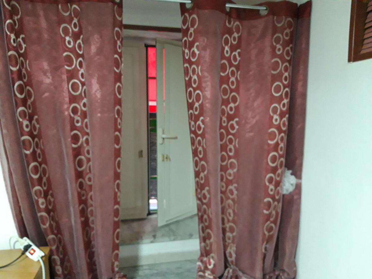 B&B Appartamenti Napoli 2* Napels