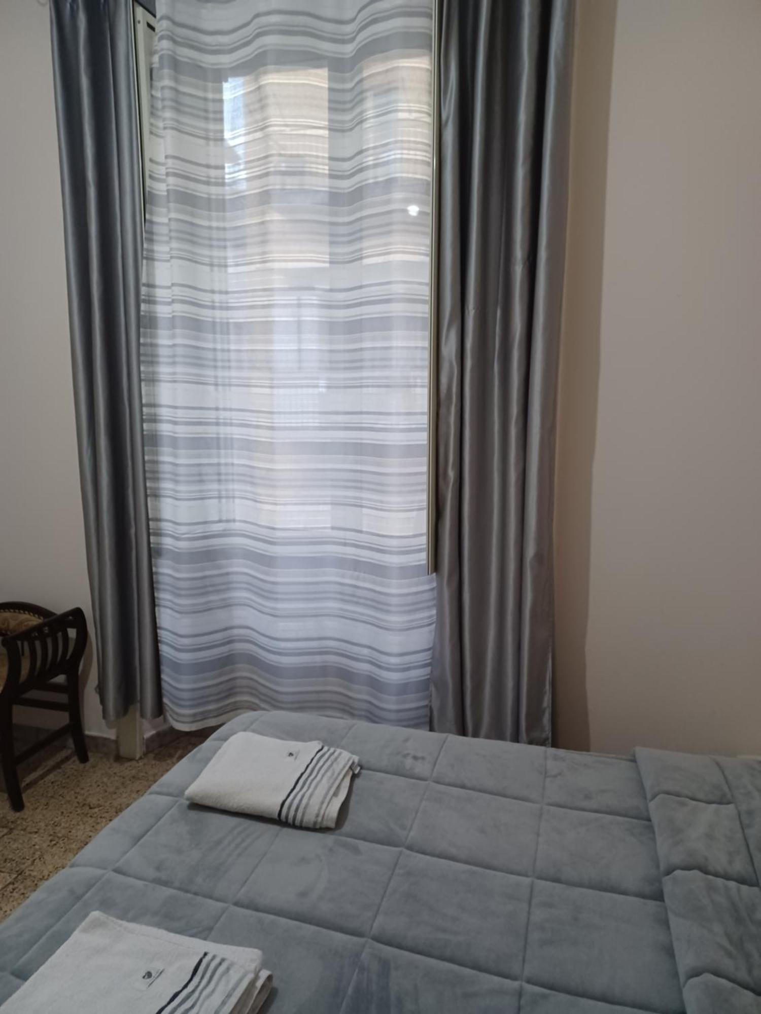 B&B Appartamenti Napoli Bed & Breakfast 2*